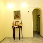 Charoendee Boutique Hostel